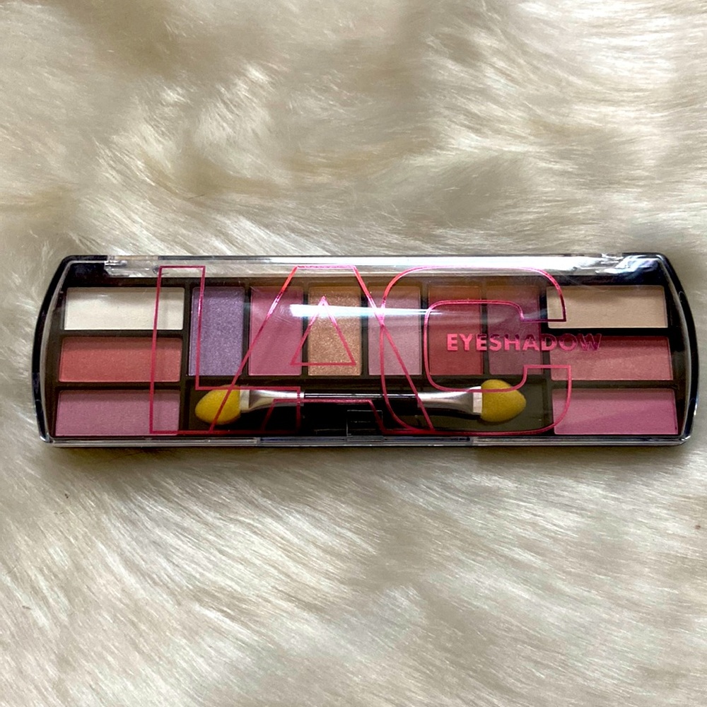🆕 L.A. Colors 12 color eyeshadow palette